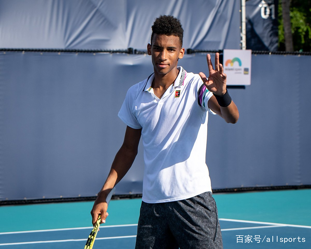 爱游戏娱乐-门兴格拉德巴赫国际比赛日门线救险蒂姆与30激战热火分钟，连对手都承认：斯图加特豪取连胜备战足总杯